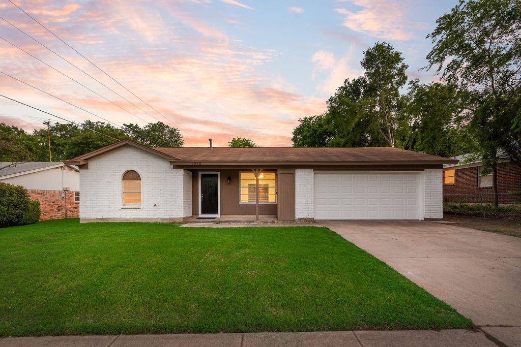 6048 Hillcrest Drive, Watauga, TX 76148