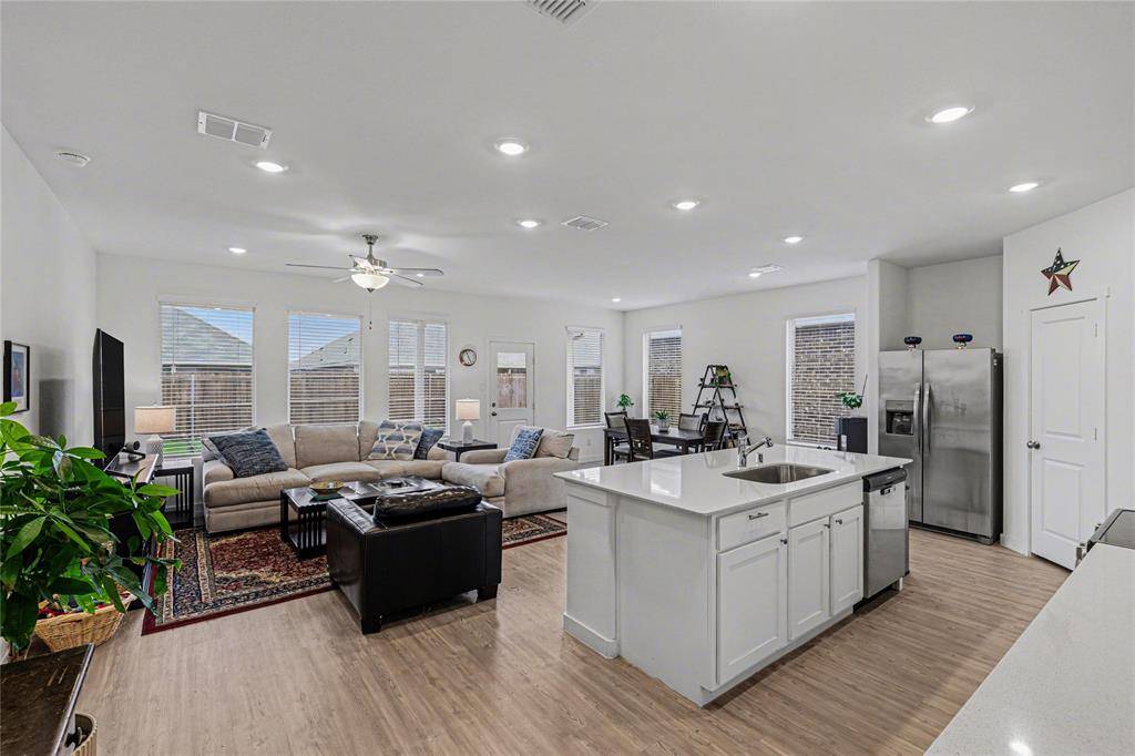 513 Hackney Drive, Princeton, TX 75407