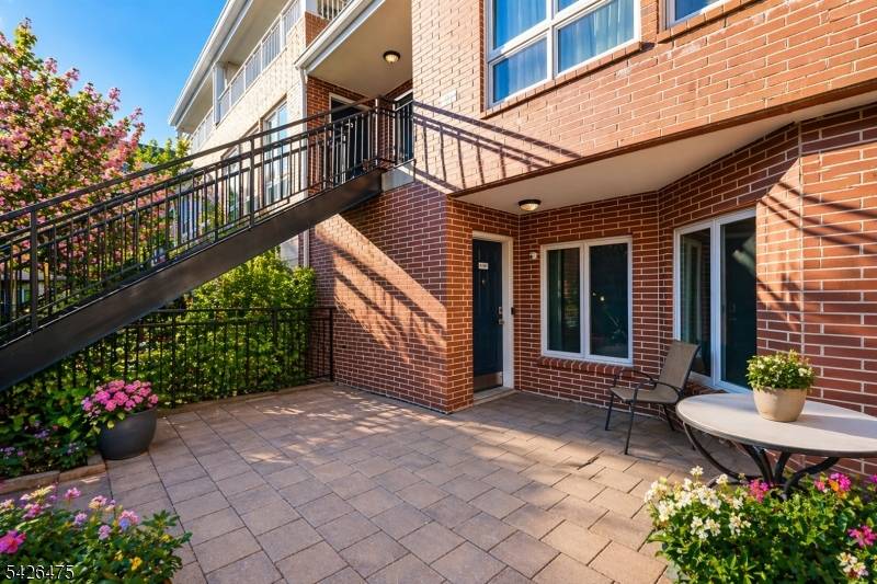 368 Rector St #307, Perth Amboy City, NJ 08861