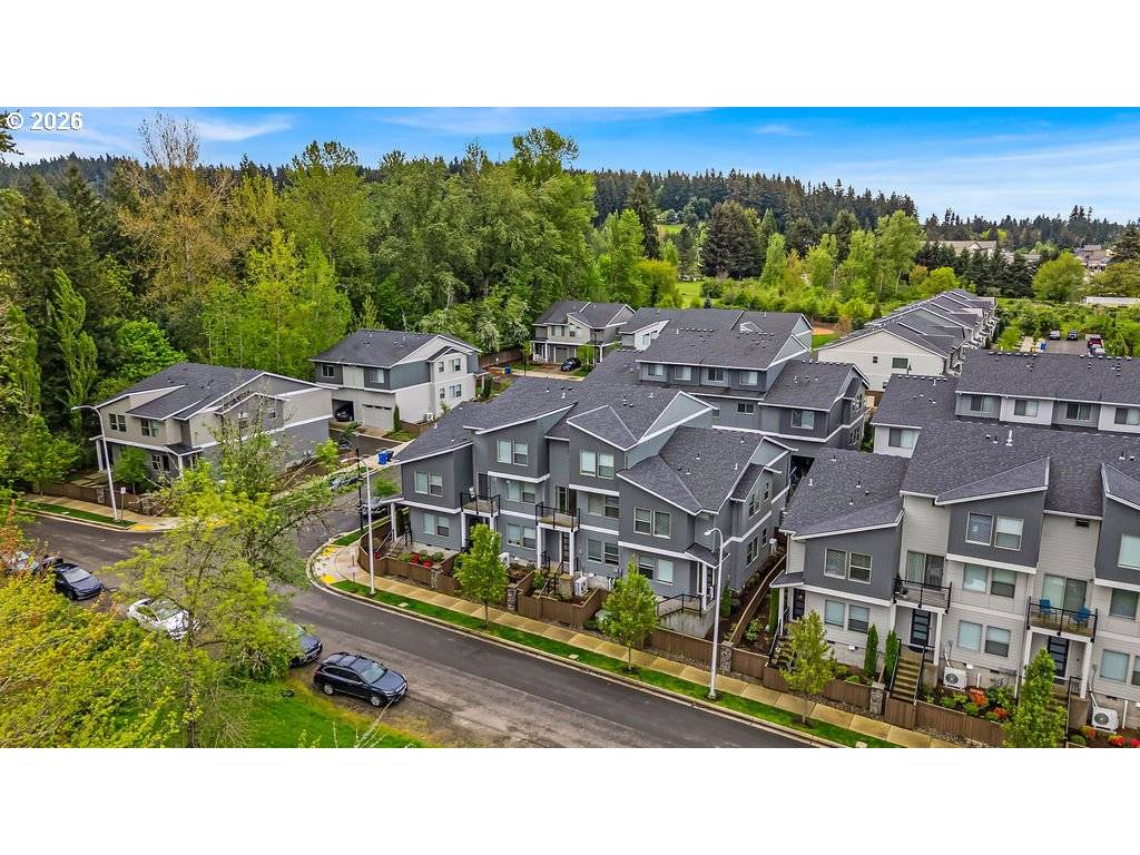 17346 SE CROSSROADS AVE, Happy Valley, OR 97086