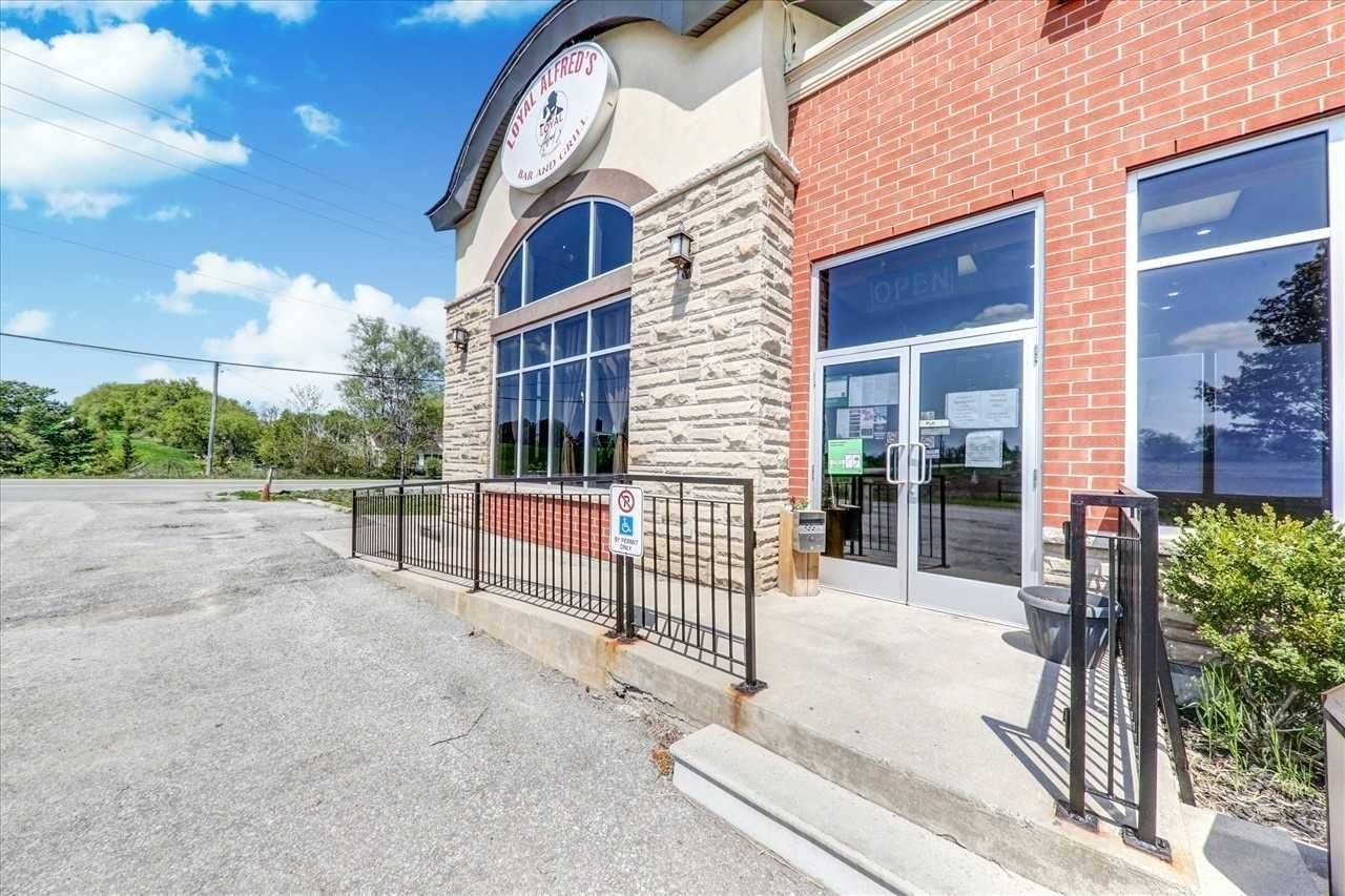 20215 Woodbine AVE, East Gwillimbury, ON L0G 1R0