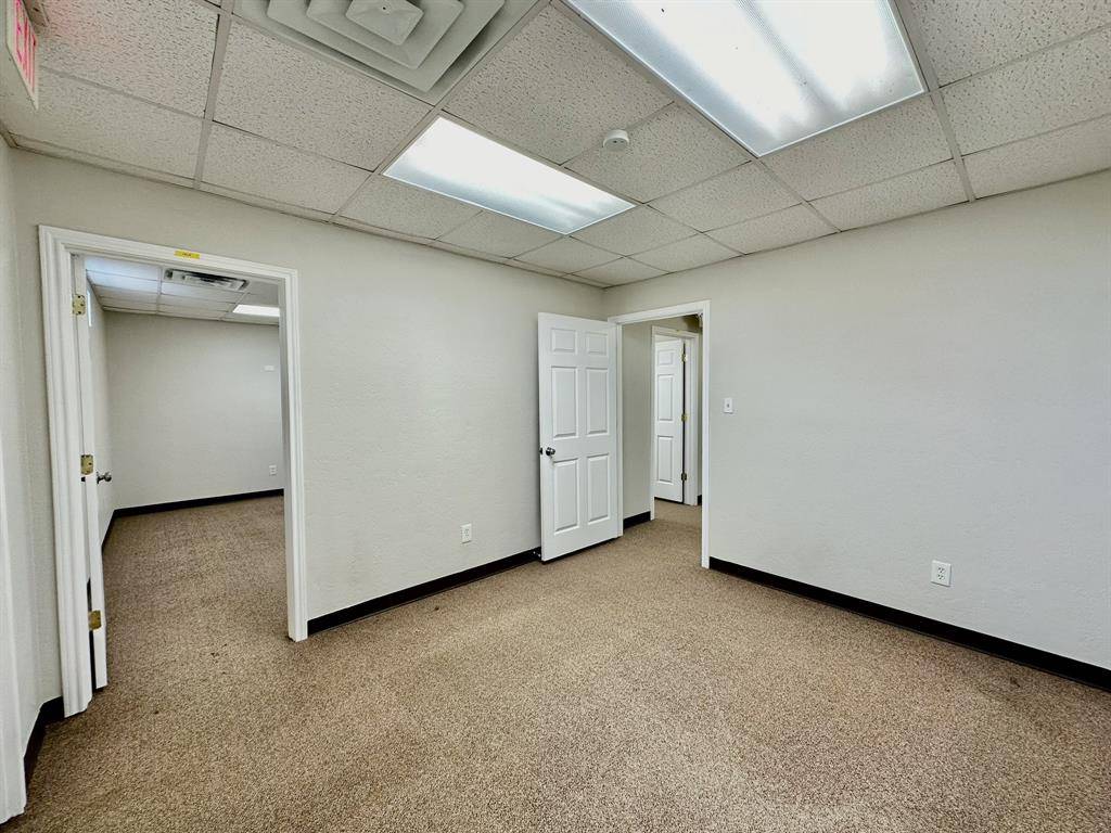 115 E College Street #103, Sherman, TX 75090