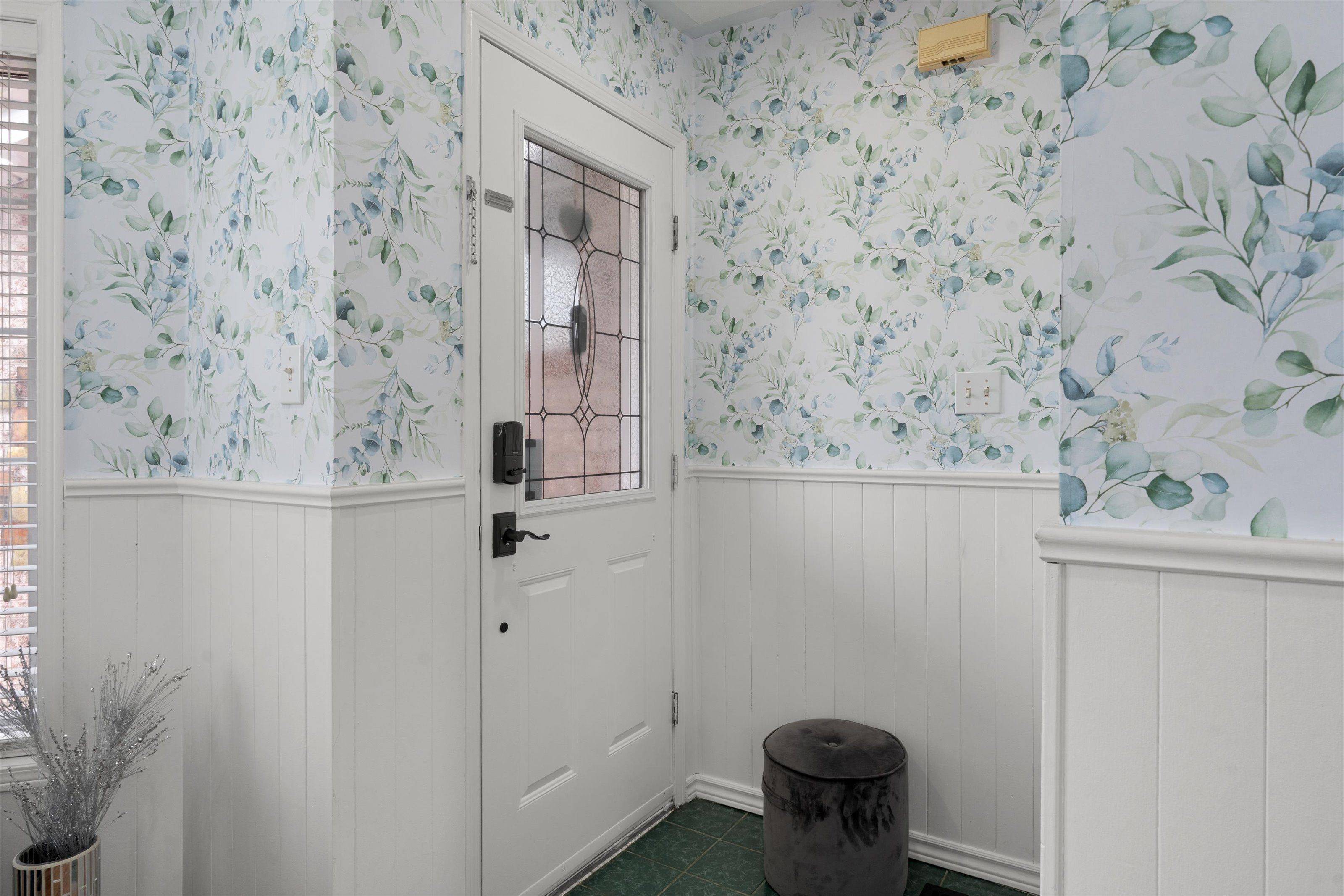 147 St. Lawrence DR, Welland, ON L3C 7H6