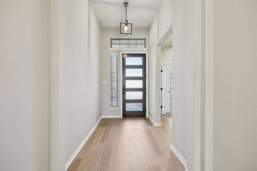 4117 Valley Mills Drive, Crandall, TX 75114