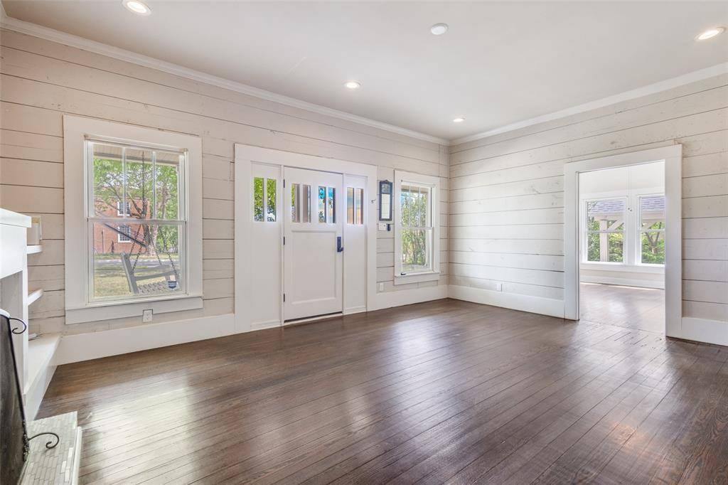 718 Parker Street, Mckinney, TX 75069