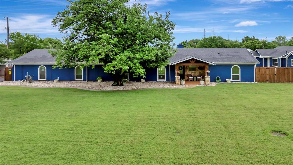 26 Rancho Drive N, Fort Worth, TX 76244