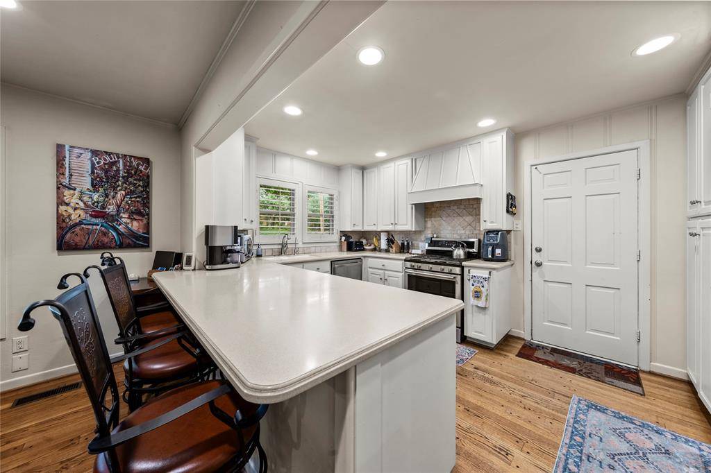 2325 Wooded Acres, Waco, TX 76710