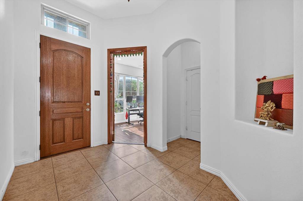 3812 Surf Street, Denton, TX 76208