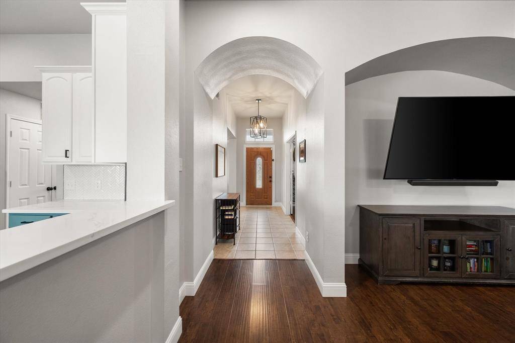 1419 Cowtown Drive, Mansfield, TX 76063