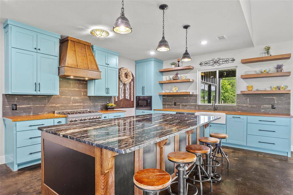 19335 Fm 986, Poetry, TX 75160