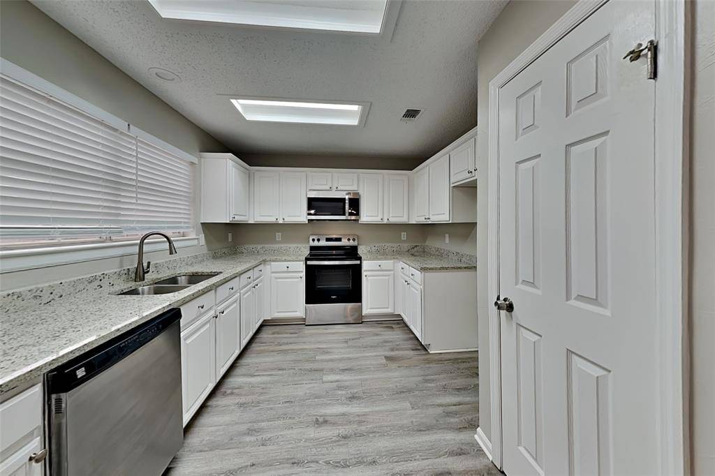 3366 Fox Hollow Court, Flower Mound, TX 75028