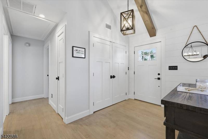 136 Forest Ave, Berkeley Heights Twp., NJ 07922