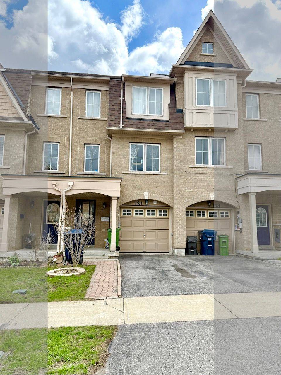 121 Mike Myers DR, Toronto E04, ON M1P 5G4