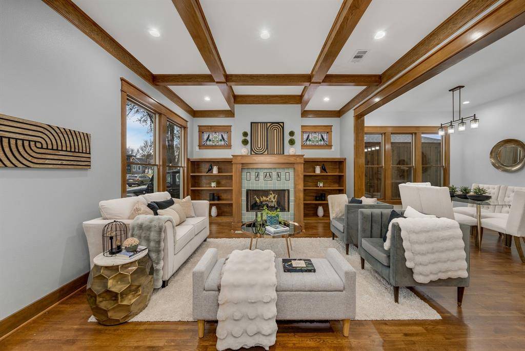 6045-6047 Velasco Avenue, Dallas, TX 75206