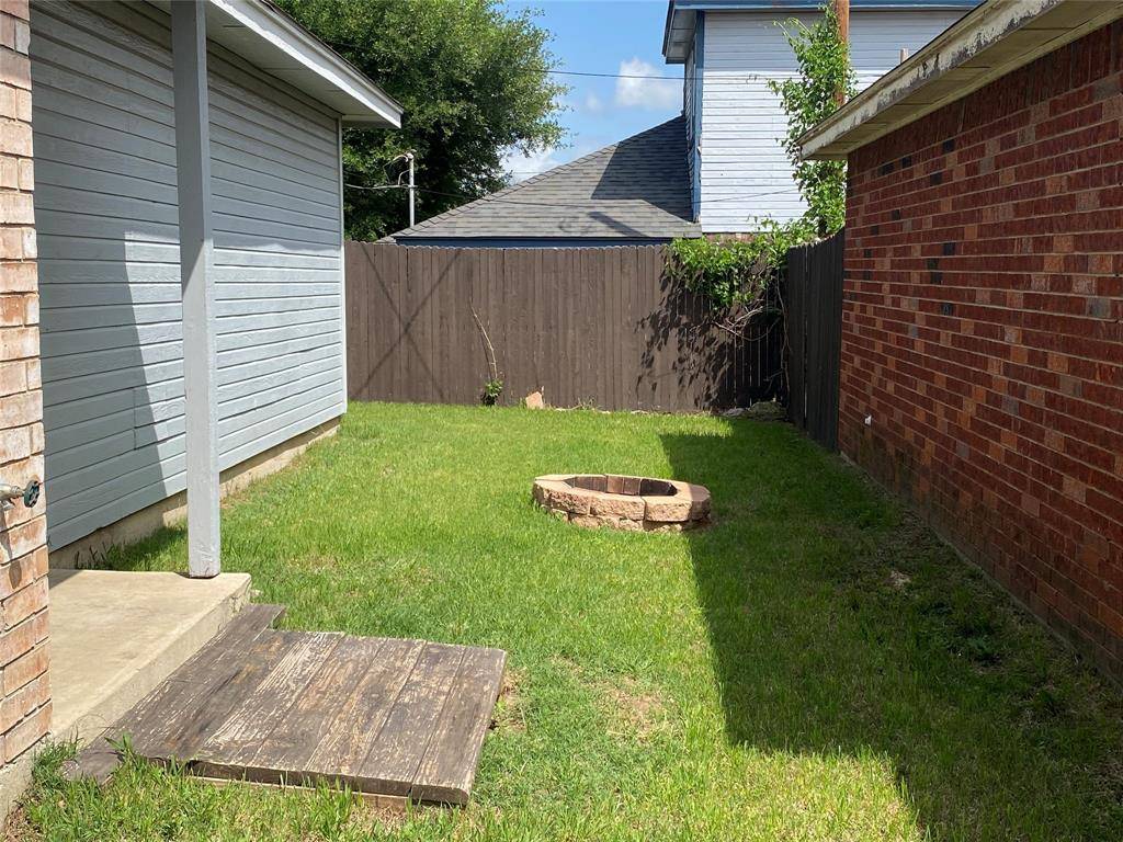 576 Majestic Park Lane, Cedar Hill, TX 75104