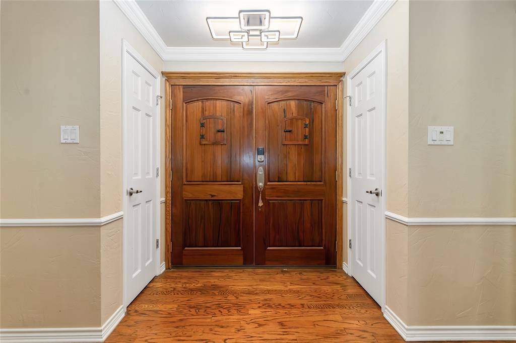 1503 W Westhill Drive, Cleburne, TX 76033