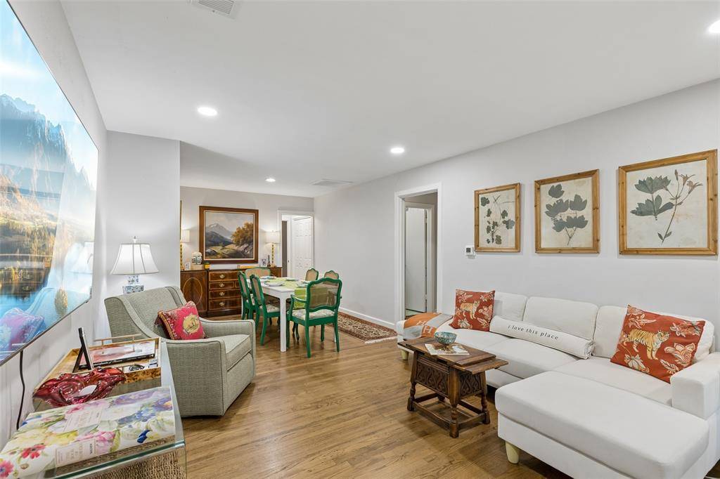 608 Coolair Drive, Dallas, TX 75218