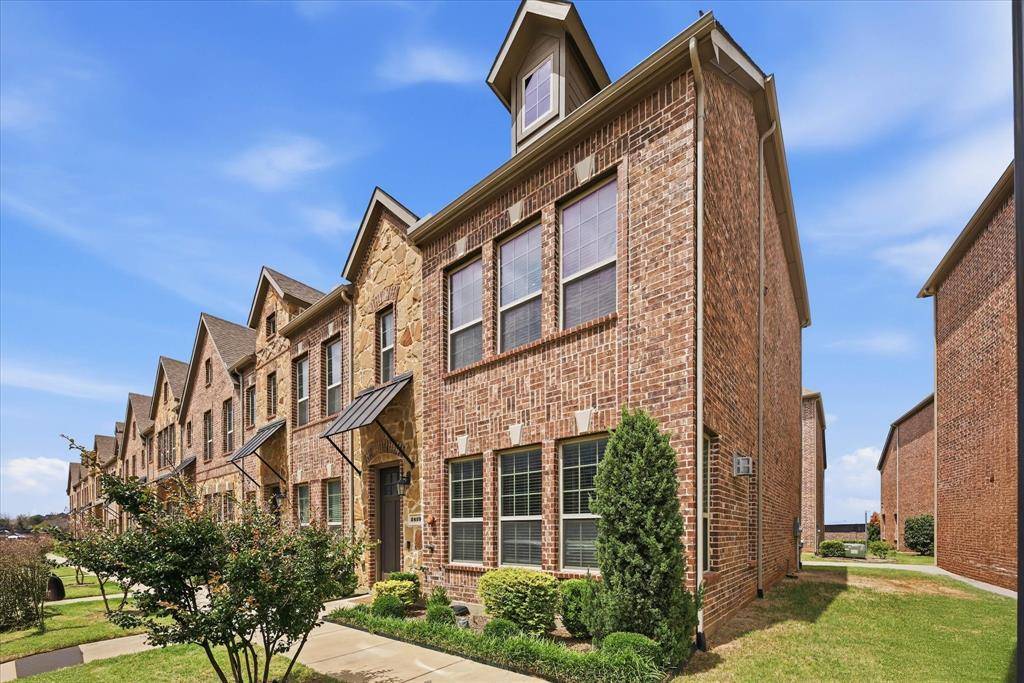 2419 Magalia Lane, Lewisville, TX 75056