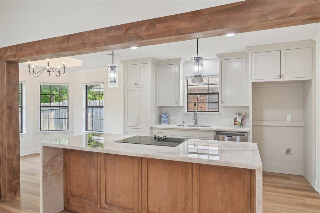 1023 N Fannin Street, Rockwall, TX 75087