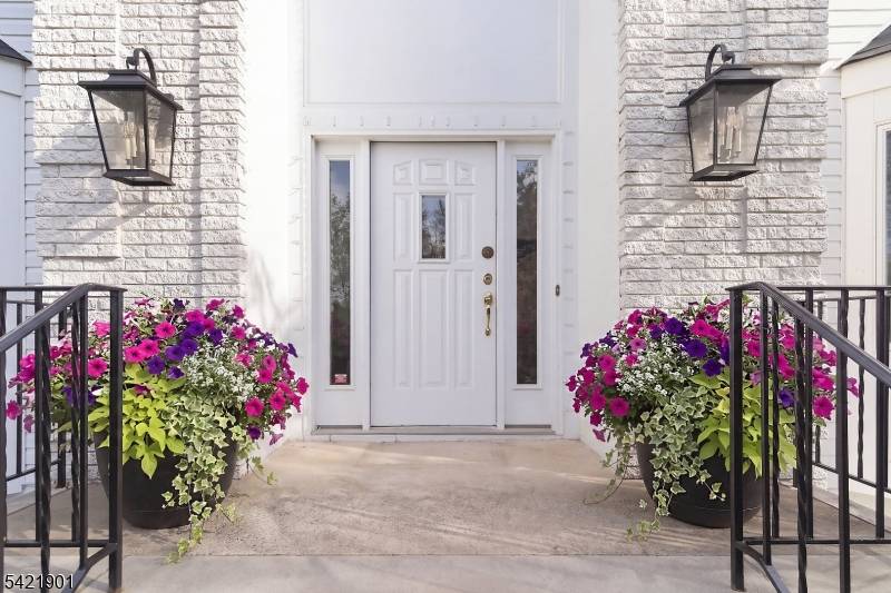 8 Clearview Rd, Springfield Twp., NJ 07081