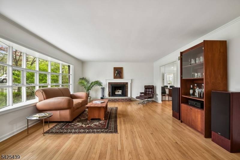 133 Murray Hill Blvd, Berkeley Heights Twp., NJ 07974