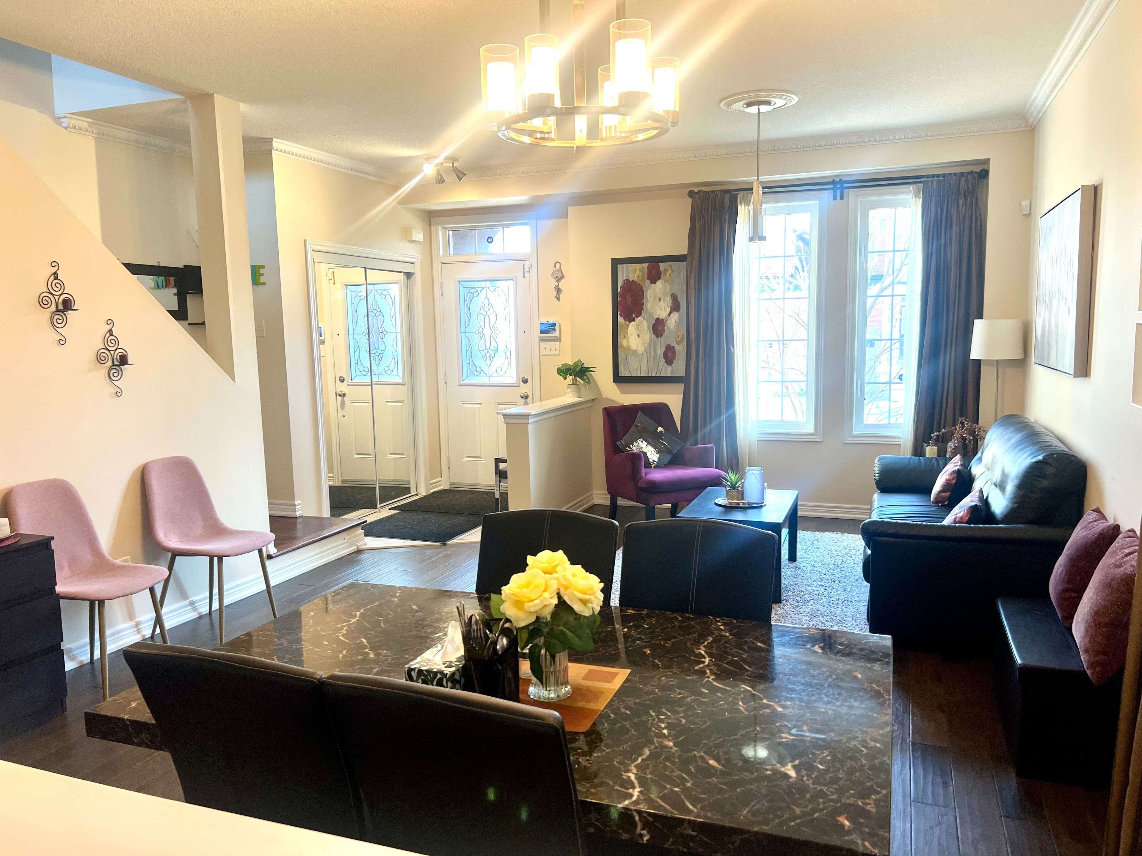 6 Mimosa ST, Markham, ON L6E 1E1