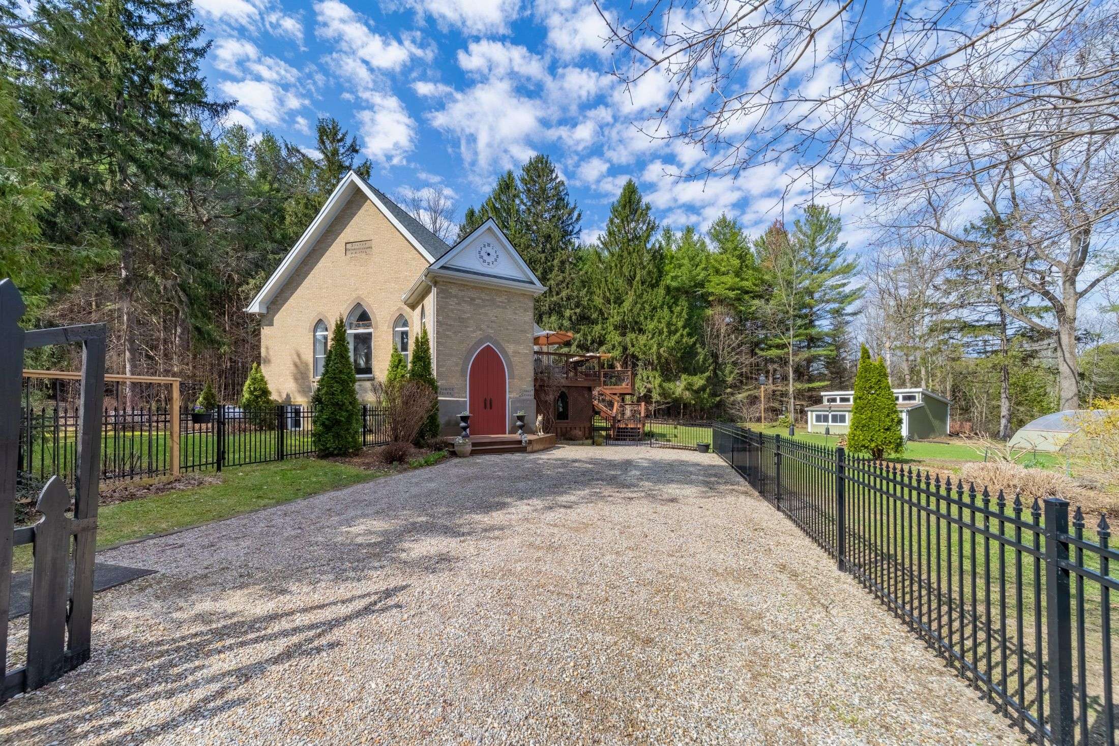 32153 Sylvan RD, North Middlesex, ON N0M 2K0