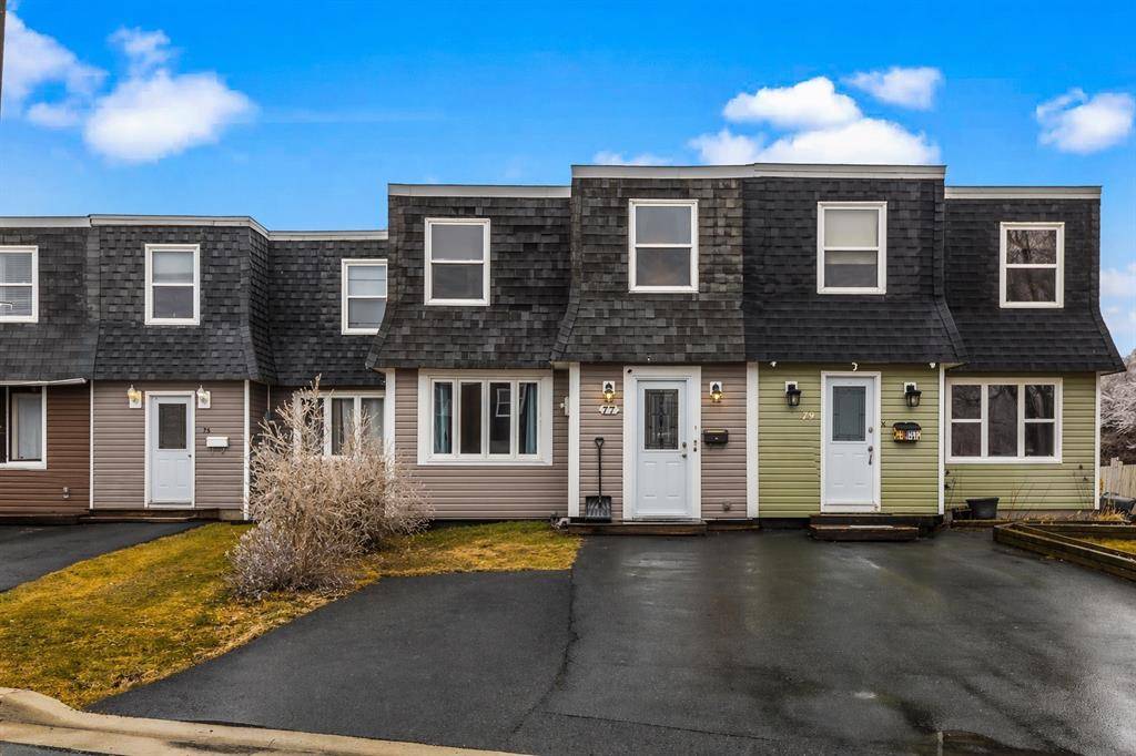 77 Bragg Crescent, Mount Pearl, NL A1N 2N8