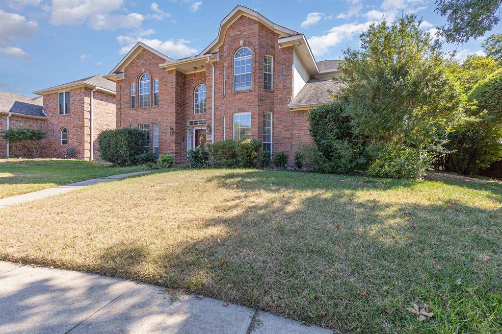 2514 Fallview Lane, Carrollton, TX 75007