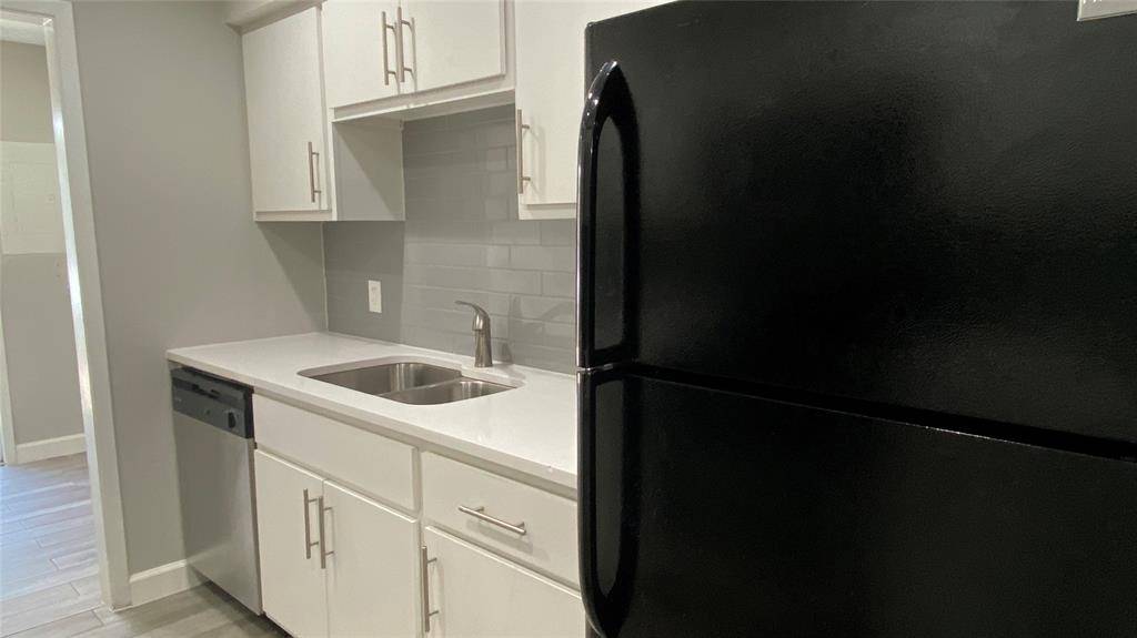 1202 N O'Connor Road, Irving, TX 75061