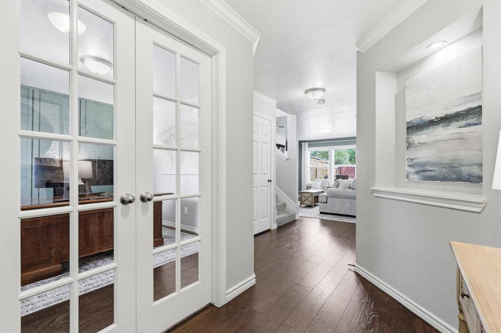 5908 Brookside Drive, Denton, TX 76226