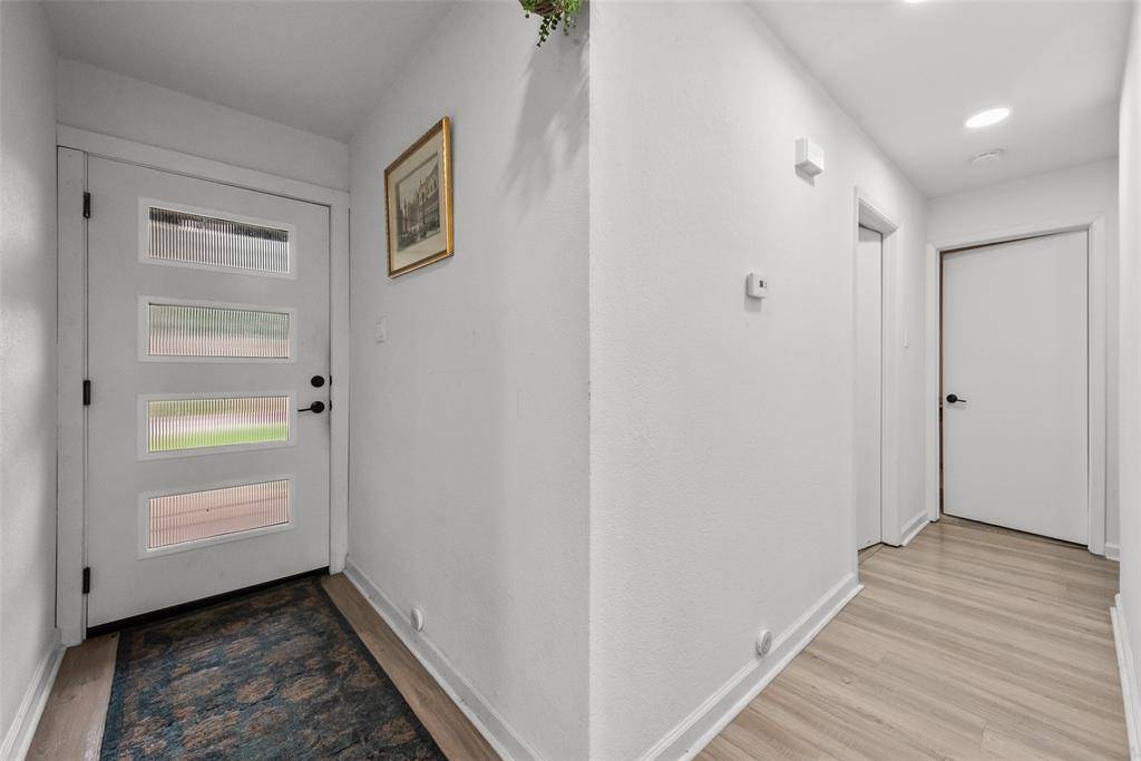 5721 Macneill Drive, Haltom City, TX 76148