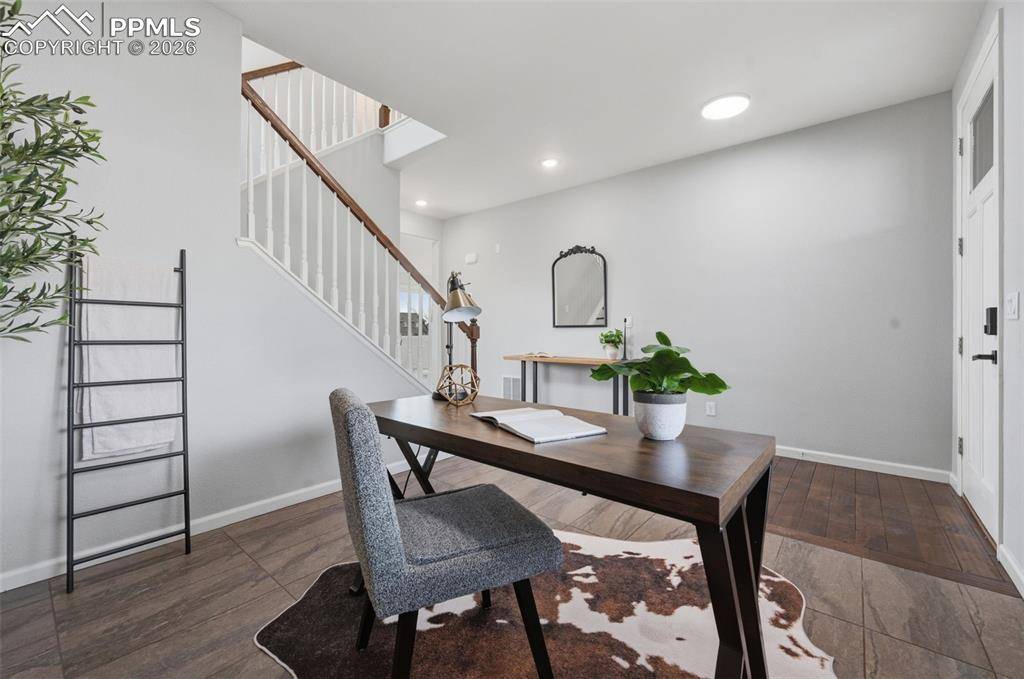 6668 Maple Stone LN, Colorado Springs, CO 80927