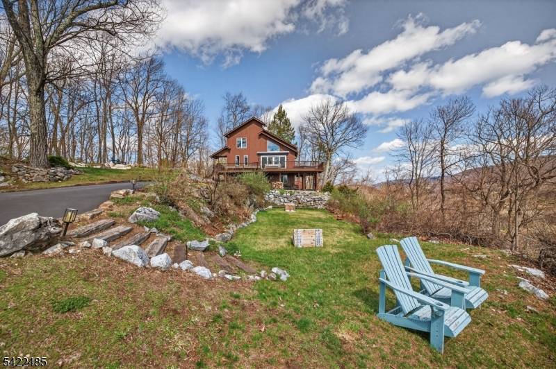 32 Evergreen Trl, Vernon Twp., NJ 07462