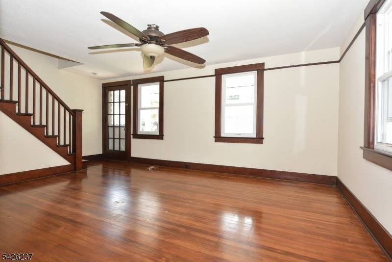 36 Hines Ave, Mahwah Twp., NJ 07430