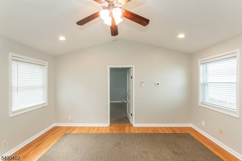 59 Iroquois Ave, Parsippany-troy Hills Twp., NJ 07034