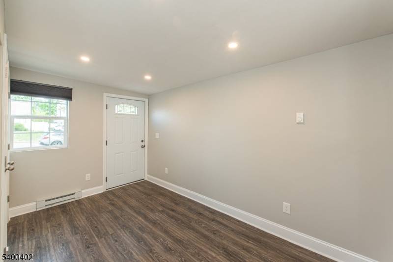 59 Iroquois Ave, Parsippany-troy Hills Twp., NJ 07034