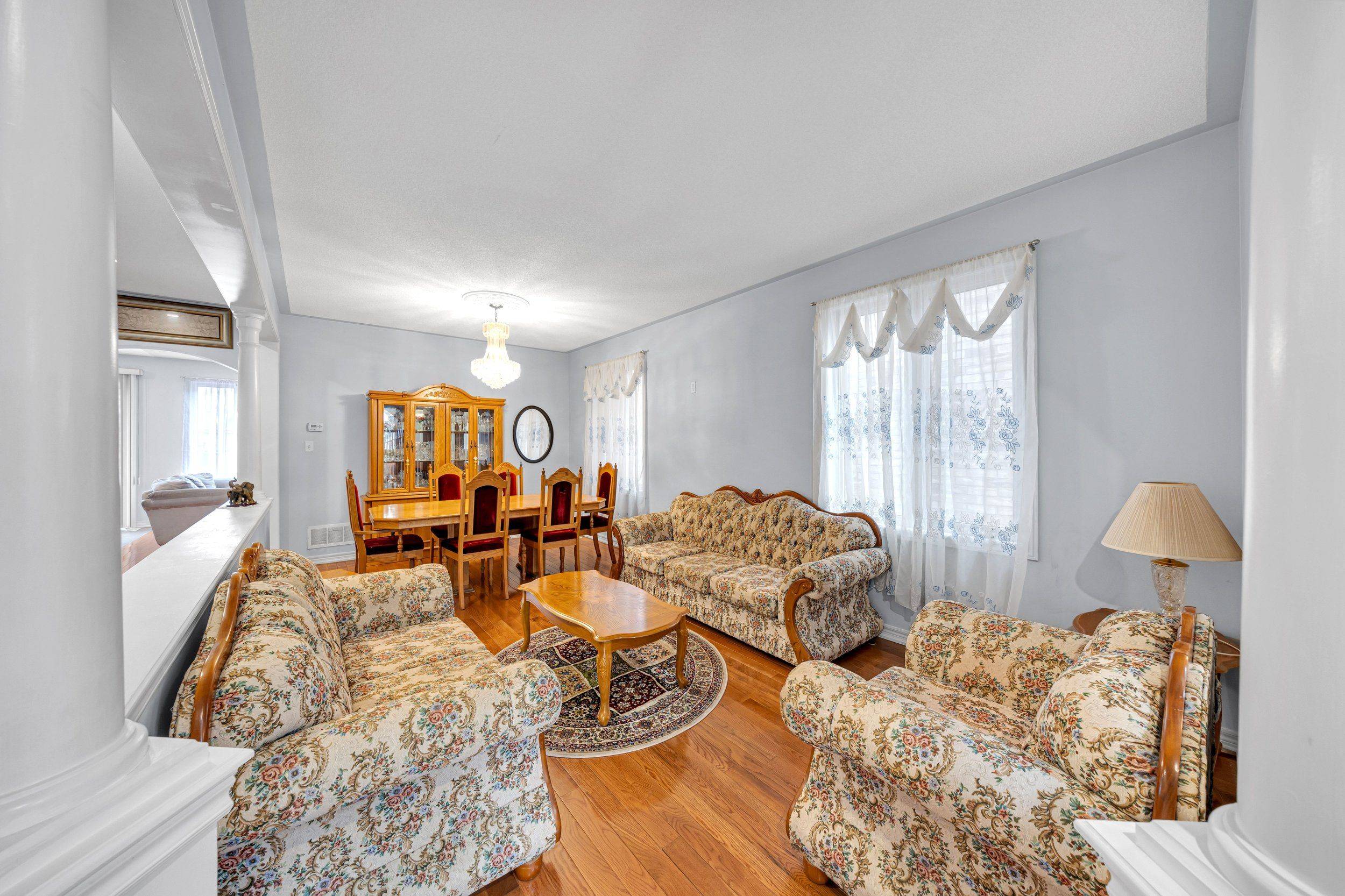 59 Boswell RD, Markham, ON L6B 0G3