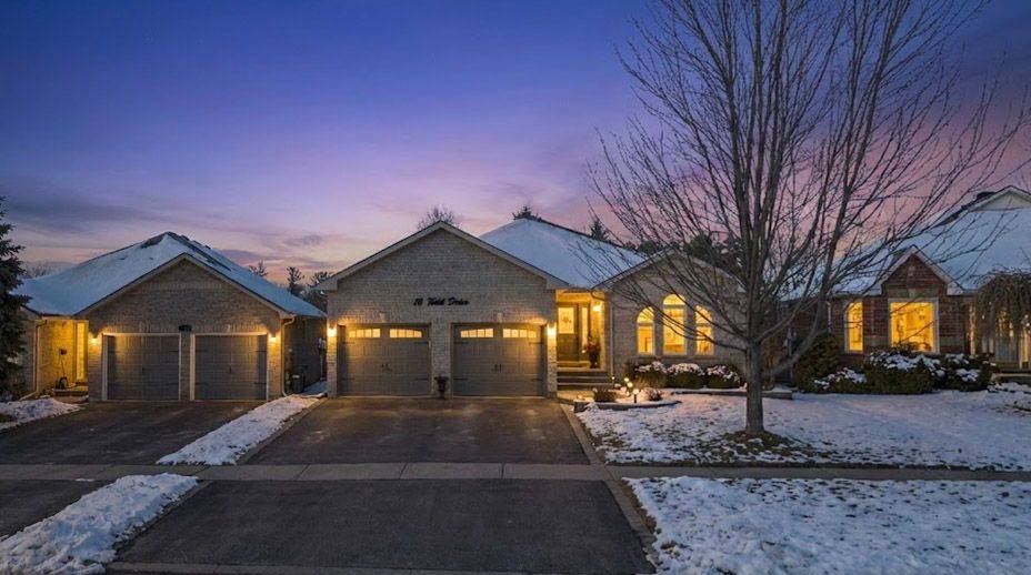 18 Todd DR, Barrie, ON L4N 9K6