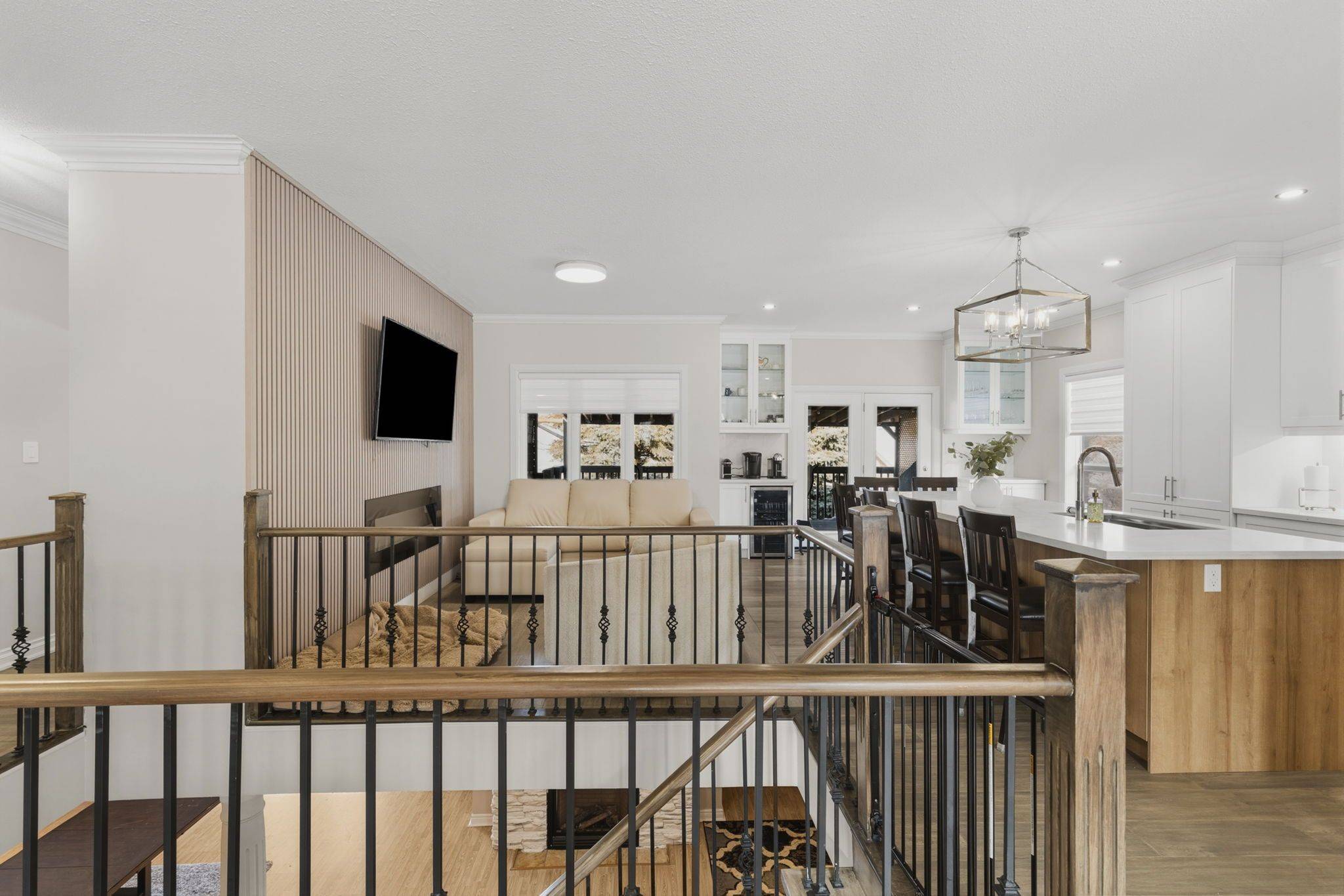 18 Todd DR, Barrie, ON L4N 9K6