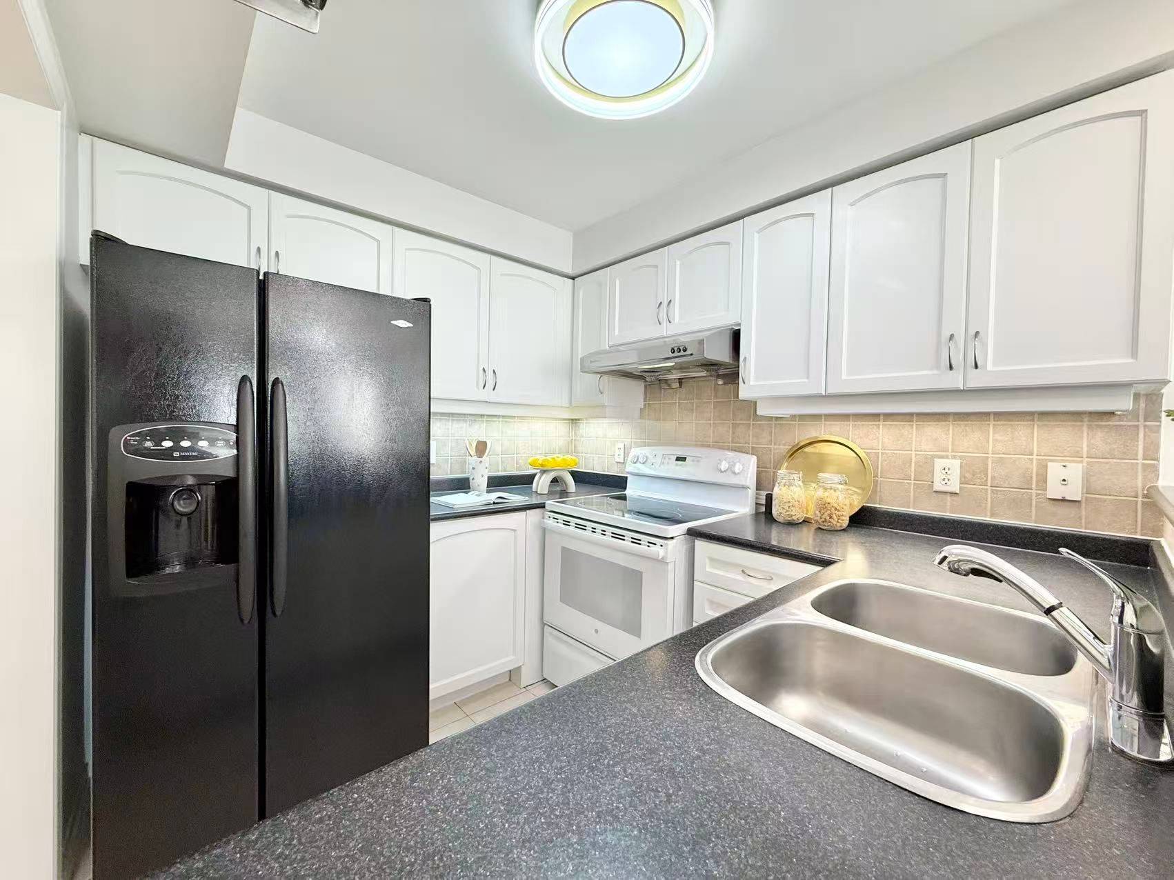 1850 Imperial WAY, Burlington, ON L7L 7M2