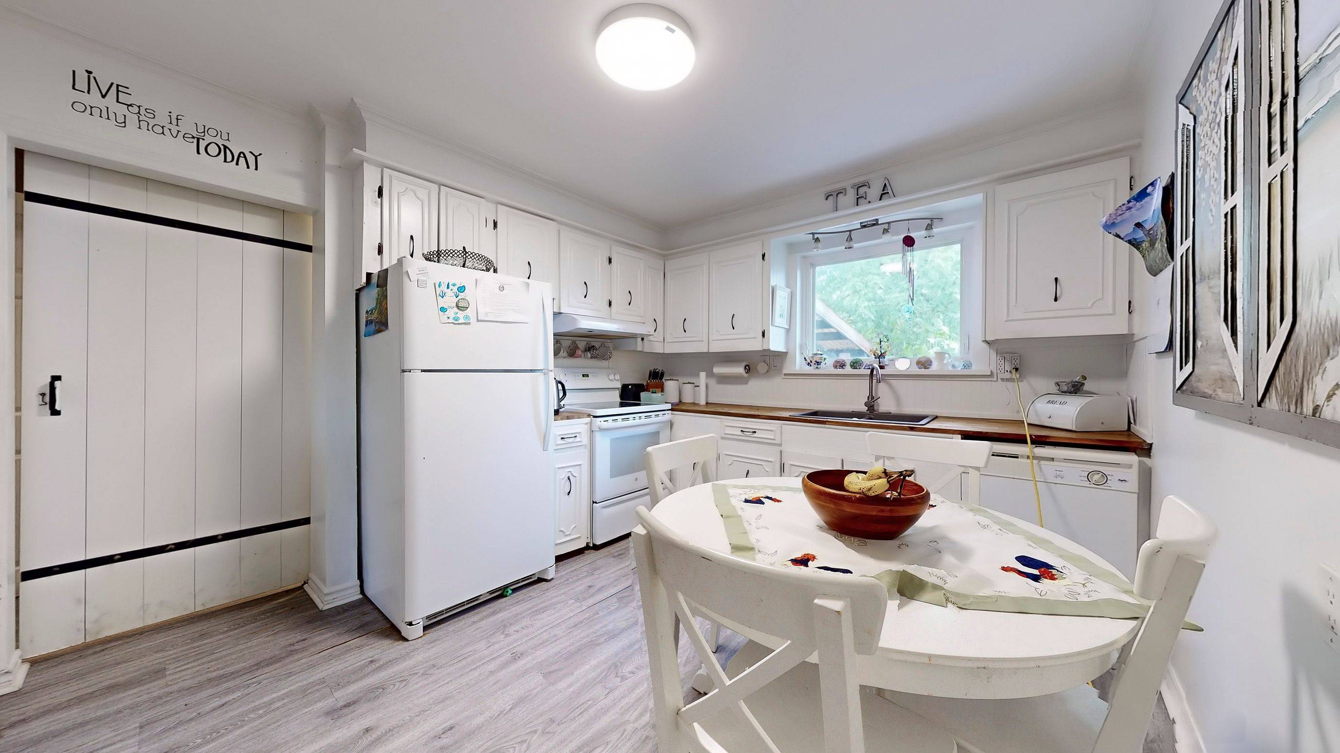 1306-08 Leighland RD, Burlington, ON L7R 3S5