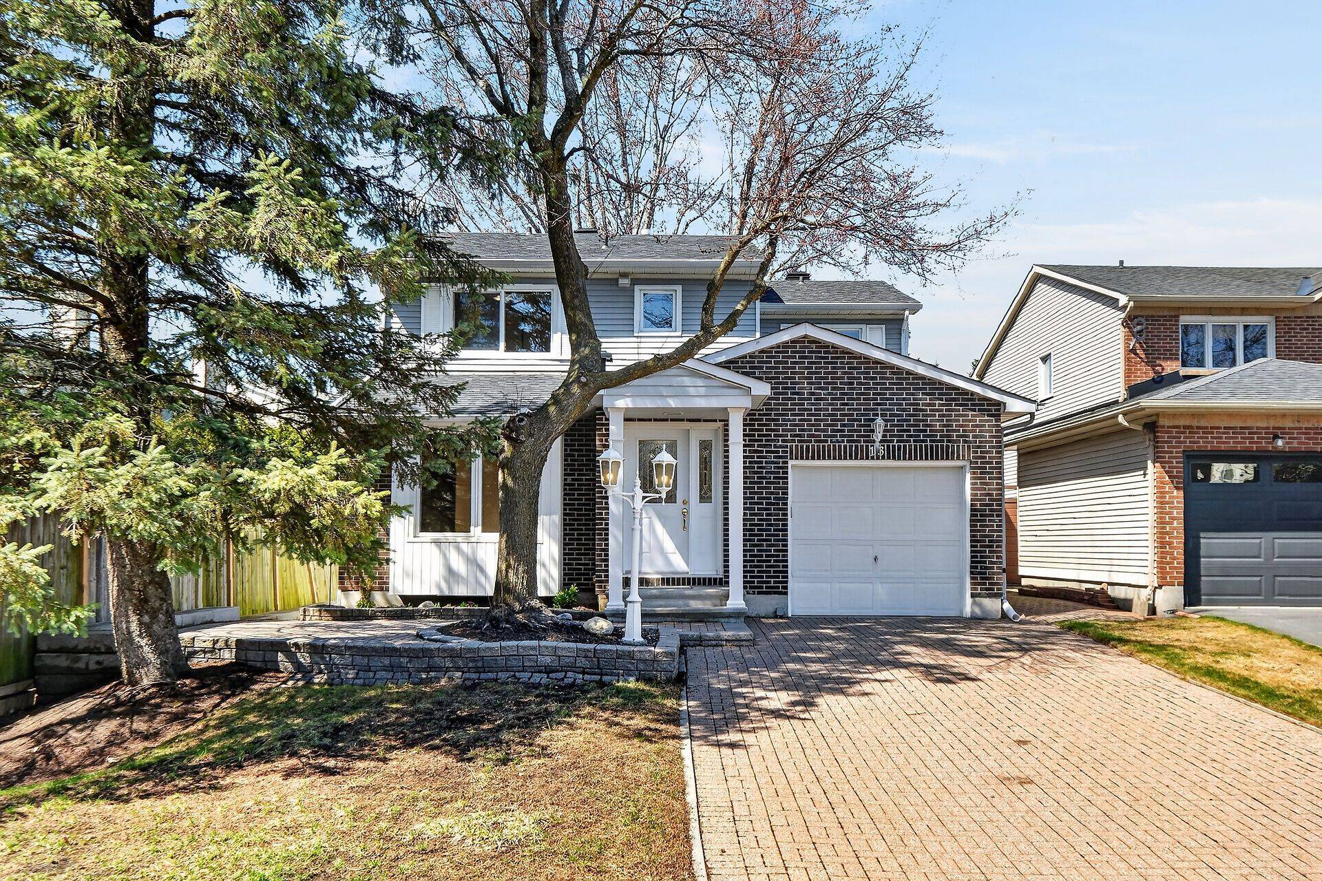 13 Valley Ridge ST, Cityview - Parkwoods Hills - Rideau Shore, ON K2E 7W1