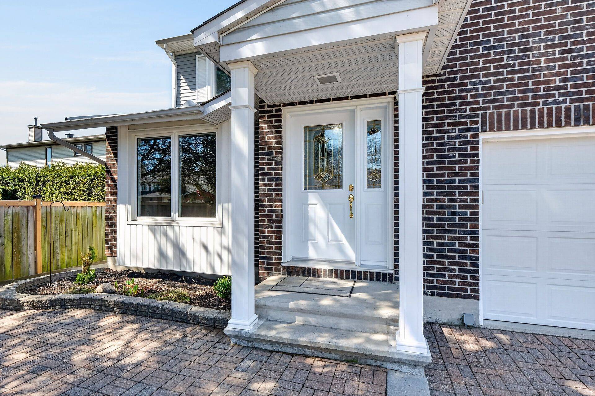 13 Valley Ridge ST, Cityview - Parkwoods Hills - Rideau Shore, ON K2E 7W1