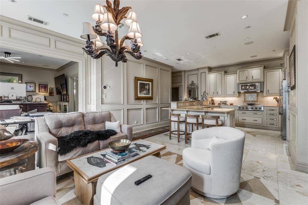 5909 Luther Lane #707, Dallas, TX 75225