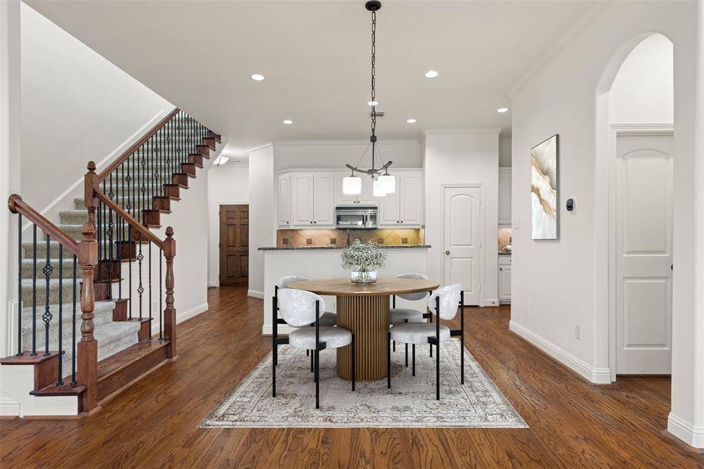 8813 Tudor Place, Dallas, TX 75228