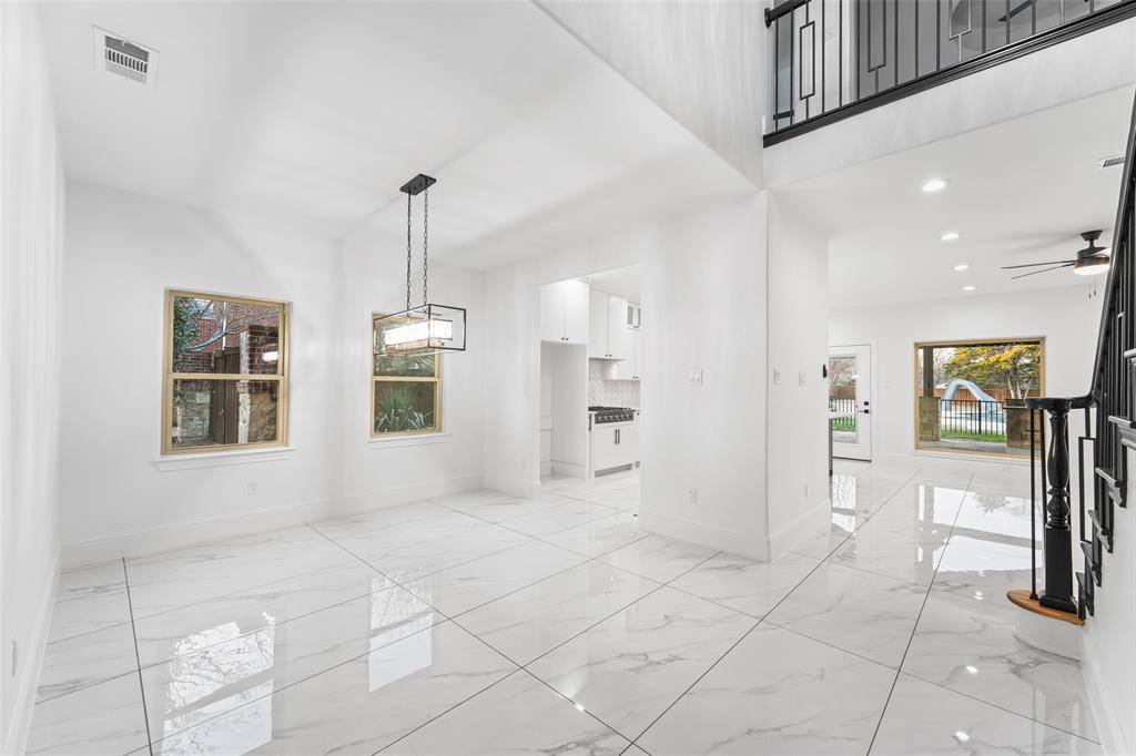 1315 Sierra Blanca Drive, Duncanville, TX 75116