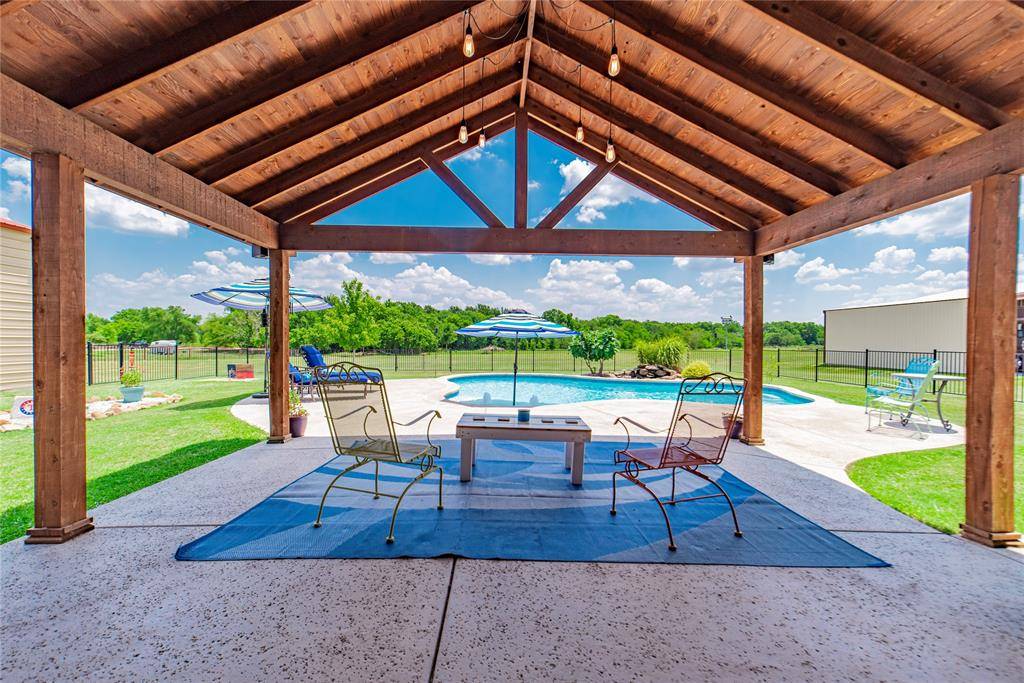 245 Mckinley Lane, Royse City, TX 75189