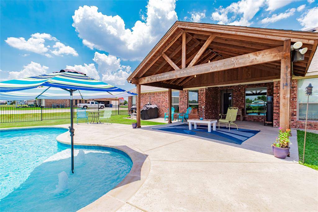 245 Mckinley Lane, Royse City, TX 75189