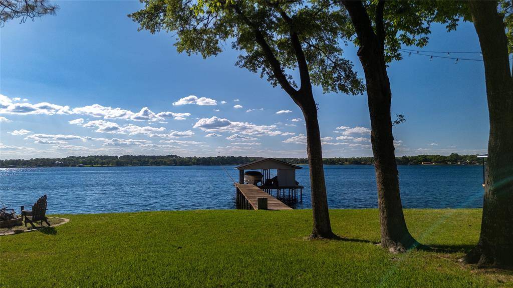 124 Shoreline Drive, Malakoff, TX 75148